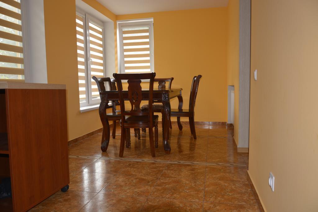 Apartamentai Avada ไคลเพดา ภายนอก รูปภาพ